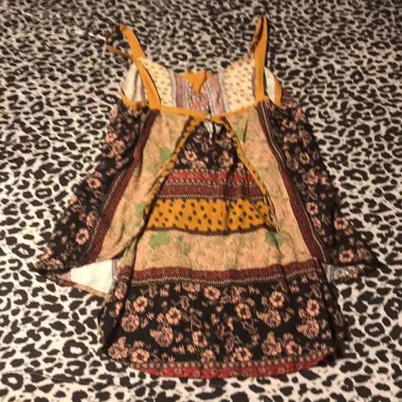 Colorful Tank - Picture 4 of 4